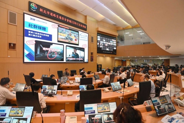 11月份道路交通安全會報，進行「113年交通安全宣導作為」專案報告。